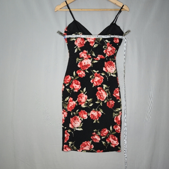 Sirens Red And Black Spaghetti Strap Zipper Front Rose Dress Size S - Picture 4 of 8